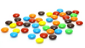 Medir volumes cerebrais é mais divertido quando o fazemos com M&Ms. Para referência, um único M&M de chocolate de leite tem um volume de cerca de 600 milímetros cúbicos.